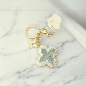 Bag charm/keychain-rhinestone-White & blue clover